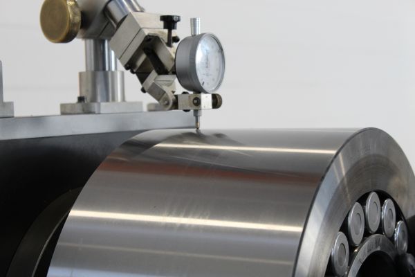 Sendzimir back up bearings